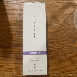 Rodan + Fields Unblemish Dual Intensive Acne Treatment - White & Purple Accent